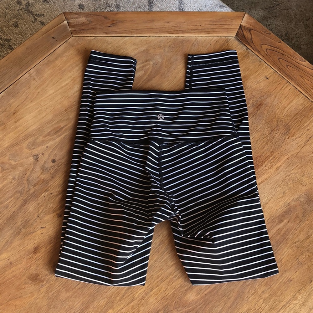 Lululemon Wunder Under leggings